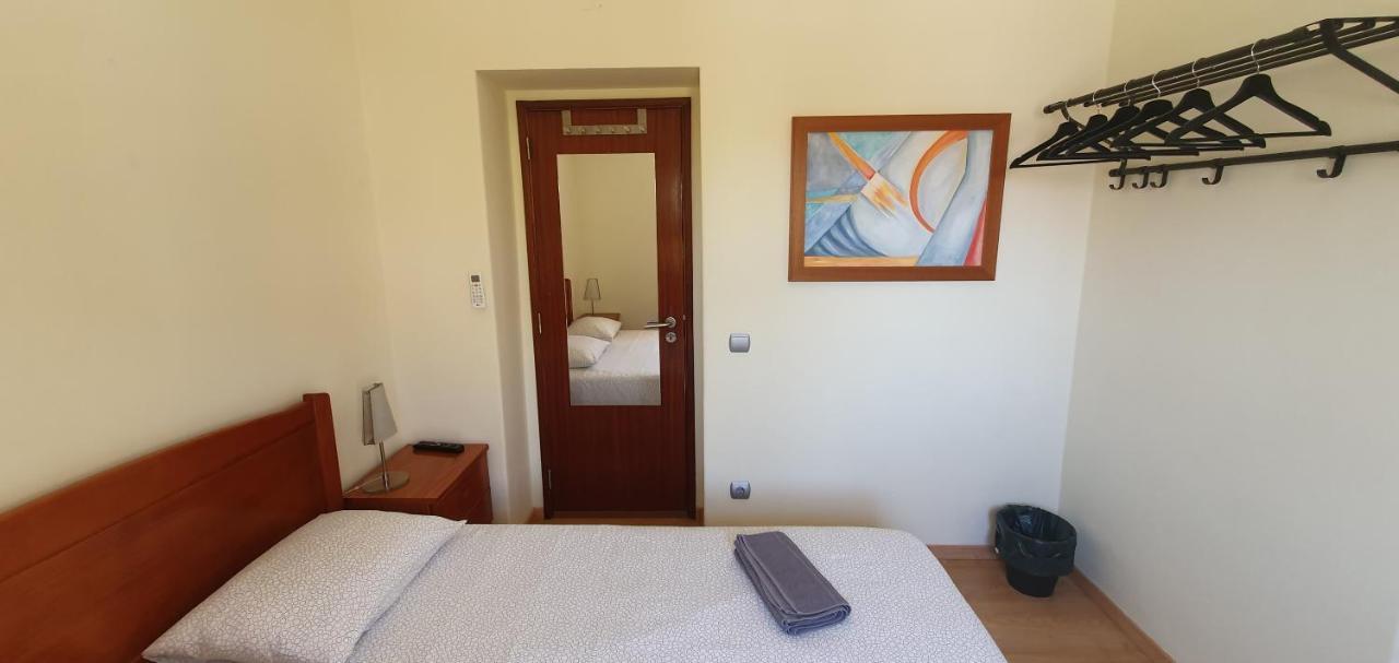 Margarida Guest House - Rooms Almada Dış mekan fotoğraf