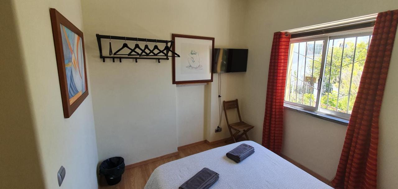 Margarida Guest House - Rooms Almada Dış mekan fotoğraf